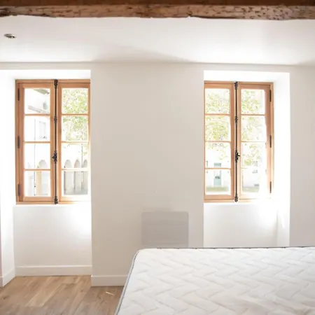 O Berge De La Cite Panzió