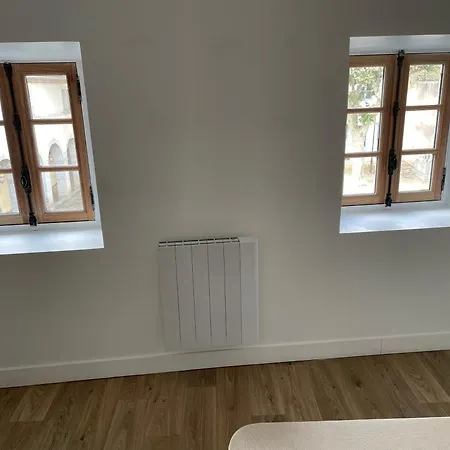 Panzió O Berge De La Cite